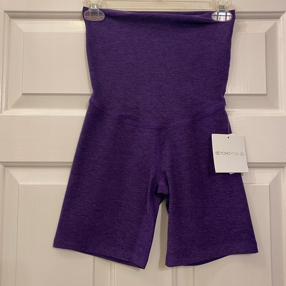 NEW WITH TAGS, Beyond Yoga Beyond the Bump Purple Shorts